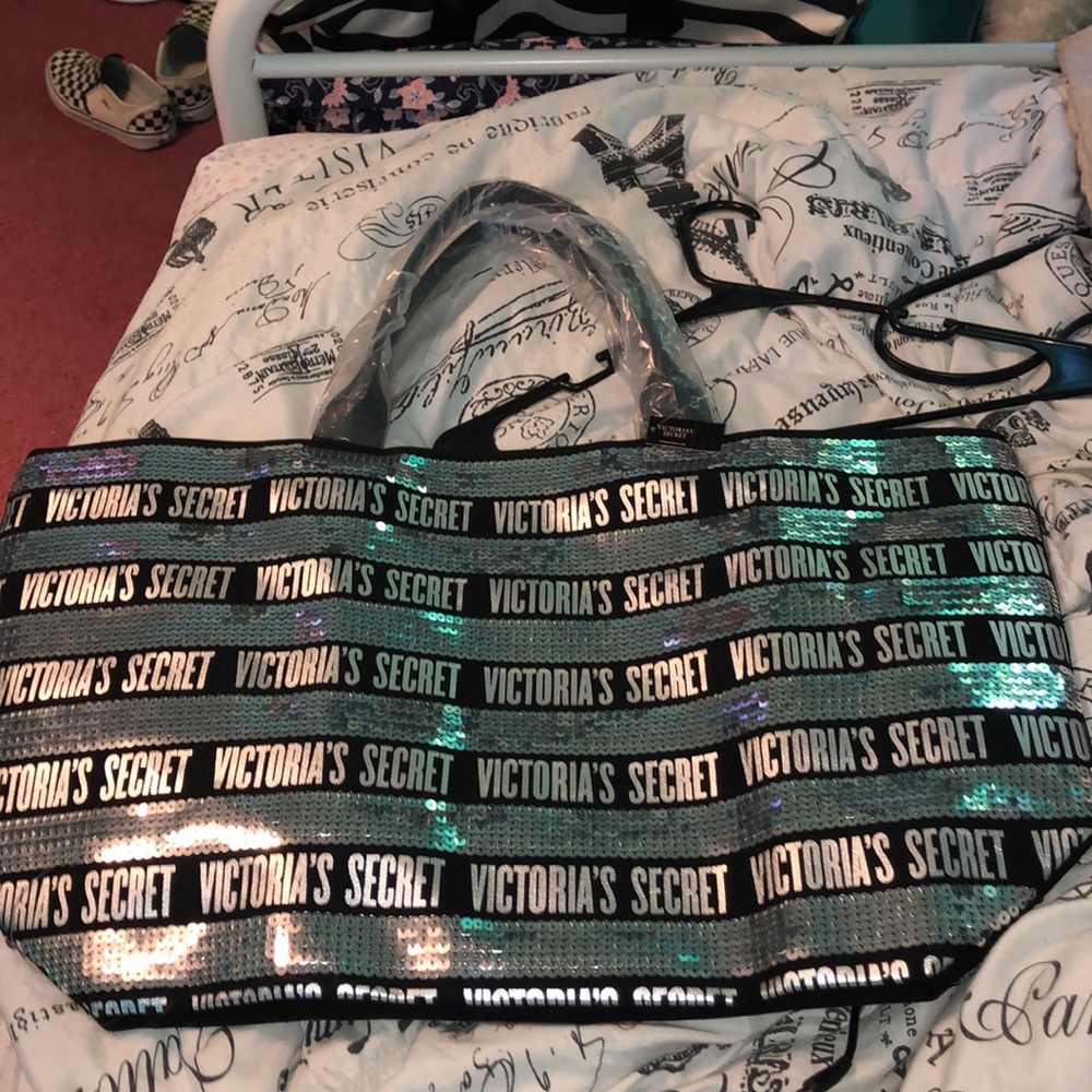 Victoria’s Secret Bag